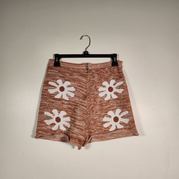 None and/or Unknown Pants - UNKNOWN Daisy Knit Shorts Womens L Orange White Marled Retro 70s Inspired Hippie